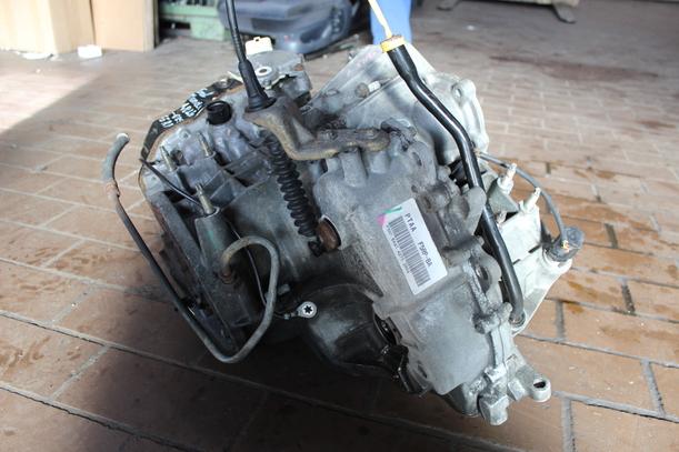 Foto: AUTOMATIKGETRIEBE eines Ford Mondeo C