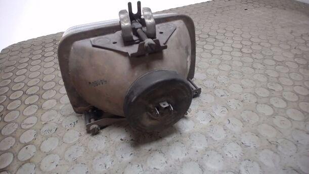 Foto: SCHEINWERFER H4 RECHTS eines FORD FIESTA 0,9