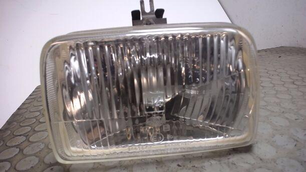 Foto: SCHEINWERFER H4 LINKS eines FORD FIESTA 0,9