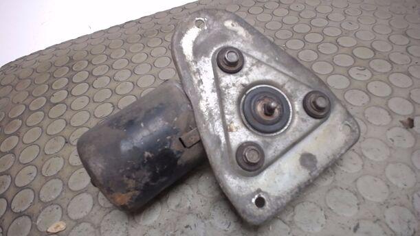 Foto: SCHEIBENWISCHERMOTOR VORN eines FORD FIESTA 0,9