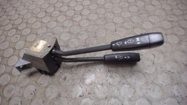 Foto: SCHEIBENWISCHERSCHALTER eines FORD FIESTA 0,9