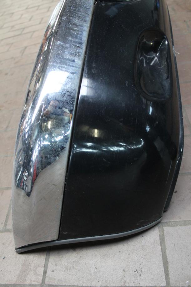 Foto: STOSSFÄNGER / STOSSSTANGE VORN eines Daihatsu Sirion C