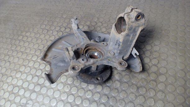 Foto: ACHSSCHENKEL VORN LINKS eines VW Touran 1.9 TDI C