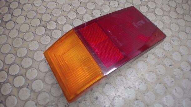 Foto: HECKLEUCHTE / RÜCKLICHT LINKS eines FORD FIESTA 0,9