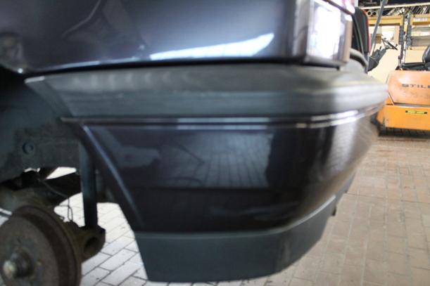 Foto: STOßSTANGE HINTEN eines VW Golf 1.6 C