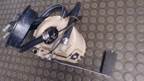 Foto: KRAFTSTOFFPUMPE eines VW Golf 1.6 C