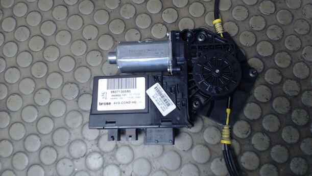 Foto: FENSTERHEBER ELEKTRISCH VORN LINKS (4/5-TÜRER) eines Peugeot 307 HDi SW 110 C
