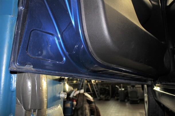 Foto: TÜR VORN LINKS (4/5-Türer) eines Peugeot 307 HDi SW 110 C