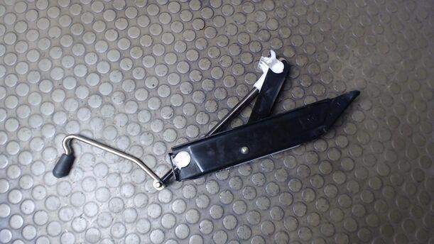 Foto: WAGENHEBER eines Peugeot 307 HDi SW 110 C