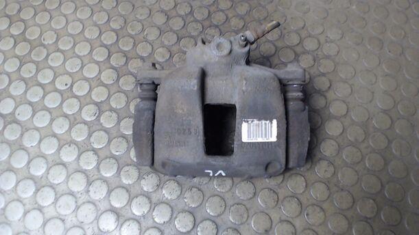Foto: BREMSSATTEL VORN LINKS eines Peugeot 307 HDi SW 110 C
