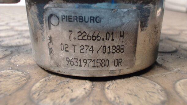 Foto: VAKUUMPUMPE eines Peugeot 307 HDi SW 110 C