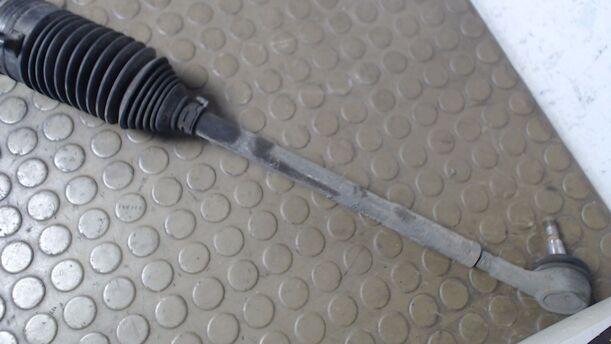 Foto: SERVOLENKUNG eines Peugeot 307 HDi SW 110 C