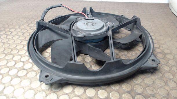 Foto: ELEKTROLÜFTER eines Peugeot 307 HDi SW 110 C