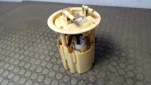 Foto: KRAFTSTOFFPUMPE eines Peugeot 307 HDi SW 110 C