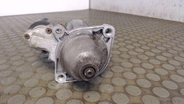Foto: ANLASSER / STARTER BOSCH eines BMW 316i compact C