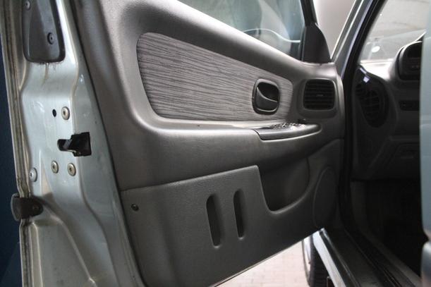 Foto: TÜR VORN LINKS eines Renault Laguna 2.0 16V Ghia
