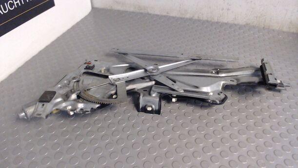 Foto: FENSTERHEBER ELEKTRISCH HINTEN LINKS eines Renault Laguna 2.0 16V Ghia