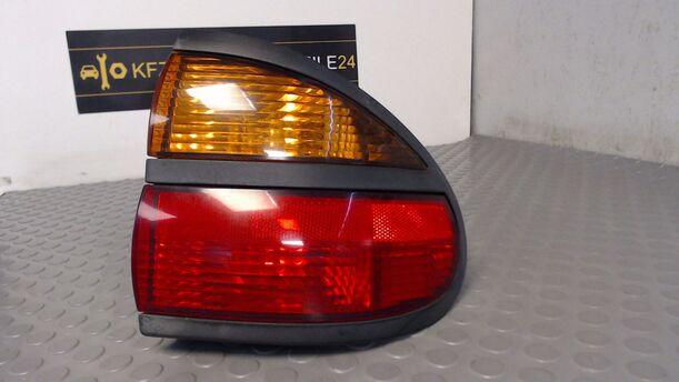 Foto: RÜCKLEUCHTE / HECKLEUCHTE AUSSEN RECHTS eines Renault Laguna 2.0 16V Ghia