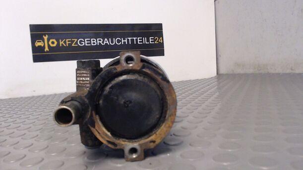 Foto: PUMPE SERVOLENKUNG / SERVOPUMPE eines Renault Laguna 2.0 16V