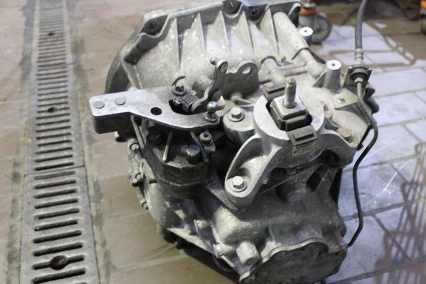 Foto: SCHALTGETRIEBE 6-GANG GS6-53BG ( TCIB / OHNE START STOP ) eines Mini (BMW) Mini Cooper S