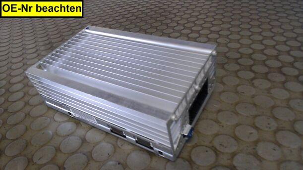 Foto: AUDIOVERSTÄRKER HIFI-SYSTEM eines Mini (BMW) Mini Cooper S C