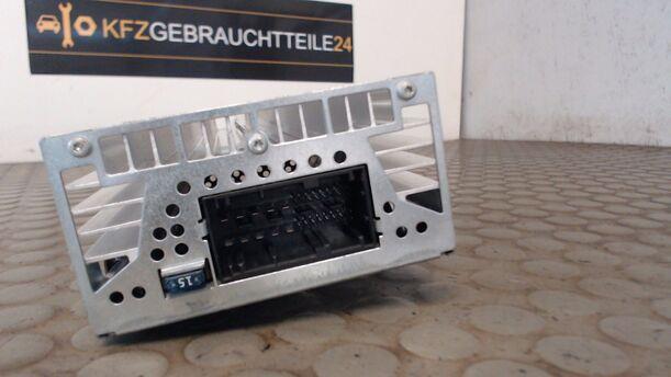 Foto: AUDIOVERSTÄRKER HIFI-SYSTEM eines Mini (BMW) Mini Cooper S C