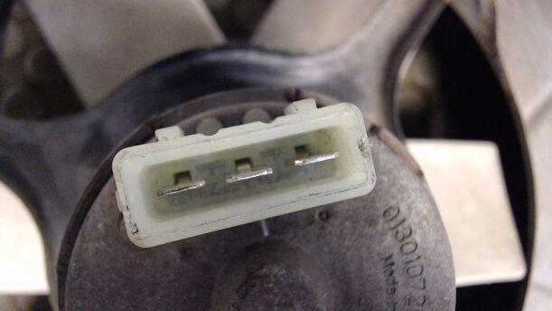 Foto: ELEKTROLÜFTER eines VW Polo Variant 60 C