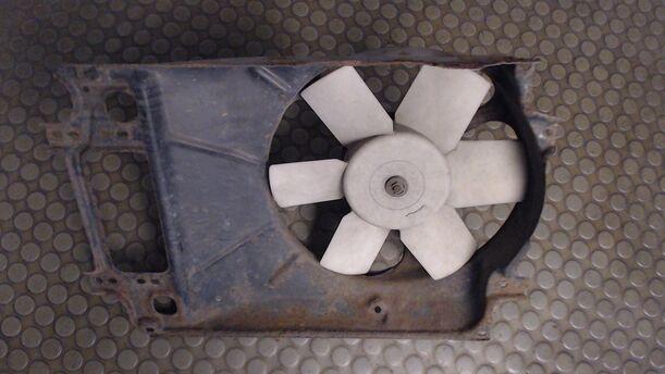 Foto: ELEKTROLÜFTER eines VW Polo Variant 60 C