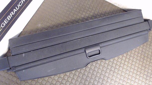 Foto: LADERAUMABDECKUNG eines VW Polo Variant 60 C