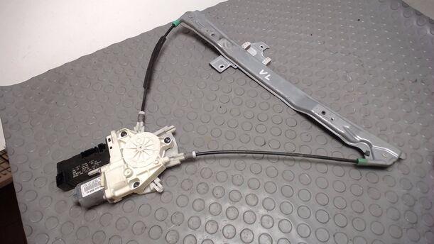 Foto: FENSTERHEBER ELEKTR VORN LINKS eines Peugeot 407 HDi 205 Bi-Turbo Automatik C