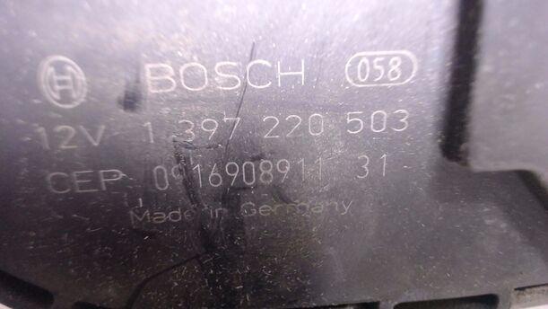 Foto: STEUERGERÄT FAHRWERK eines Peugeot 407 HDi 205 Bi-Turbo Automatik