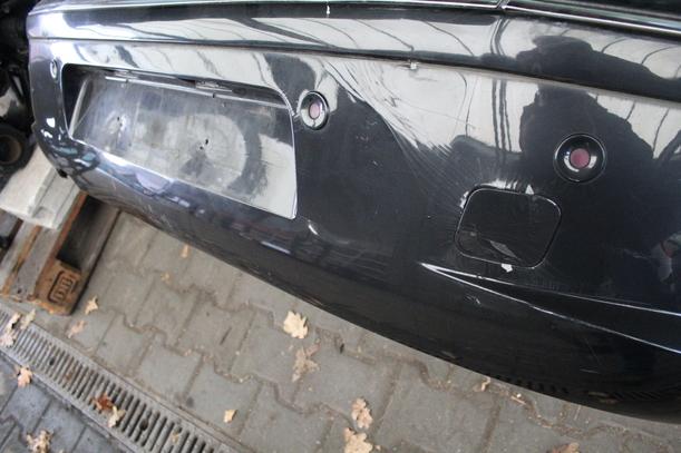 Foto: STOSSFÄNGER / STOSSSTANGE HINTEN eines Peugeot 407 HDi 205 Bi-Turbo Automatik C