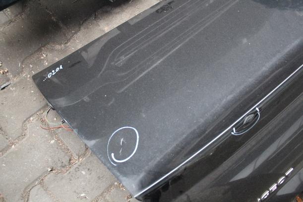 Foto: HECKDECKEL / HECKKLAPPE eines Peugeot 407 HDi 205 Bi-Turbo Automatik C
