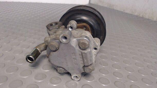 Foto: PUMPE SERVOLENKUNG eines VW Lupo 1.0 C