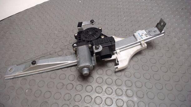 Foto: FENSTERHEBER ELEKTR HINTEN LINKS eines Ford Mondeo 1.8