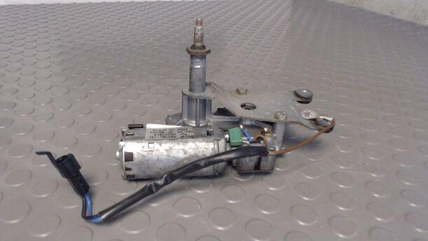 Foto: SCHEIBENWISCHERMOTOR HINTEN eines Opel Astra Caravan C