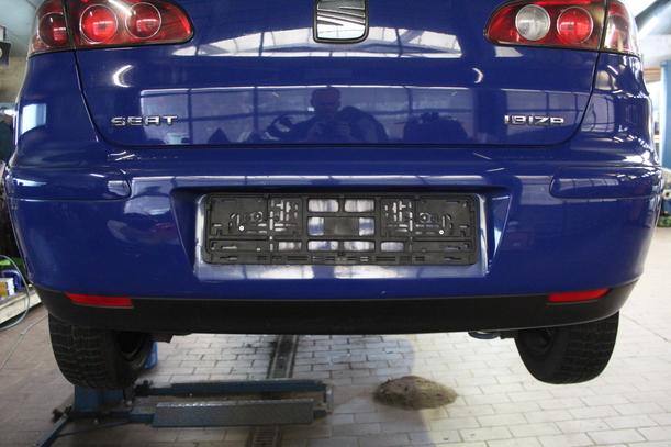 Foto: STOSSFÄNGER/ STOßSTANGE HINTEN eines Seat Ibiza 1.2 12V Tour