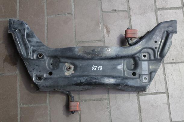 Foto: VORDERACHSE/ ACHSE VORN eines Seat Ibiza 1.2 12V Tour