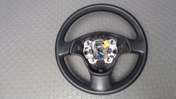 Foto: LENKRAD OHNE AIRBAG eines Seat Ibiza 1.2 12V