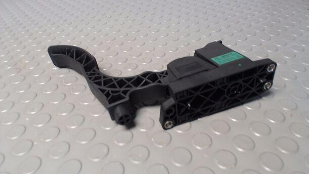 Foto: GASPEDAL eines Seat Ibiza 1.2 12V