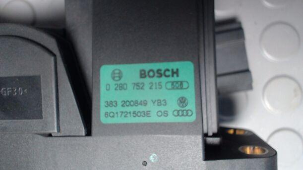Foto: GASPEDAL eines Seat Ibiza 1.2 12V