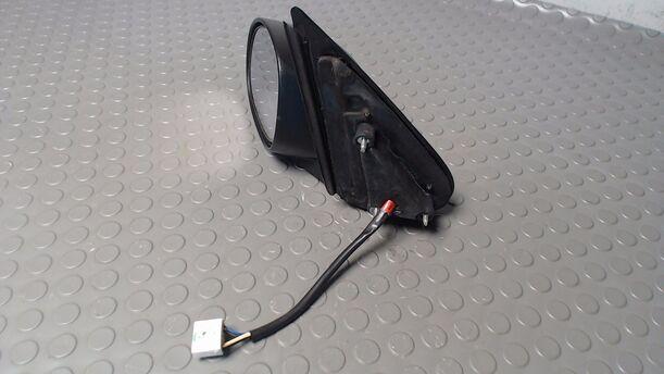 Foto: AUSSENSPIEGEL ELEKTRISCH VERSTELLBAR LINKS eines Chrysler PT Cruiser 2.0 Conceptline