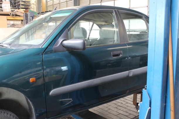 Foto: TÜR VORN LINKS (4/5-Türer) eines Rover 214 RS