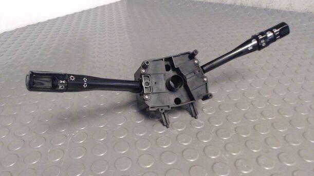 Foto: BLINKSCHALTER/KOMBISCHALTER eines Rover 214 C