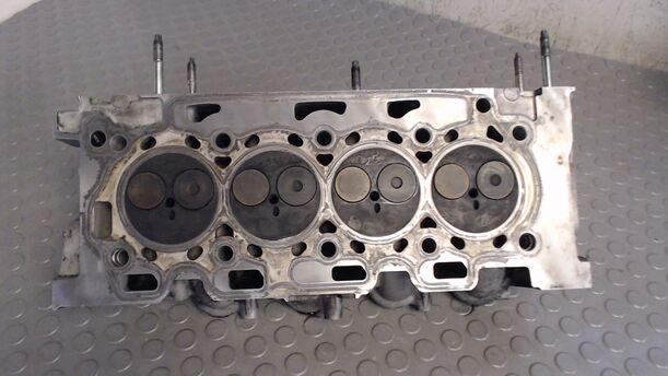 Foto: ZYLINDERKOPF BHZ eines Peugeot 206 HDi eco 70