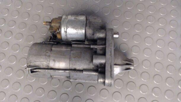 Foto: ANLASSER / STARTER eines Peugeot 206 HDi eco 70