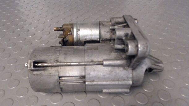 Foto: ANLASSER / STARTER eines Peugeot 206 HDi eco 70