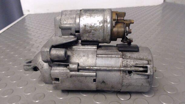 Foto: ANLASSER / STARTER eines Peugeot 206 HDi eco 70