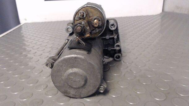 Foto: ANLASSER / STARTER eines Peugeot 206 HDi eco 70