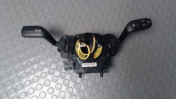Foto: BLINKSCHALTER/KOMBISCHALTER eines Ford Focus C-MAX 1.6